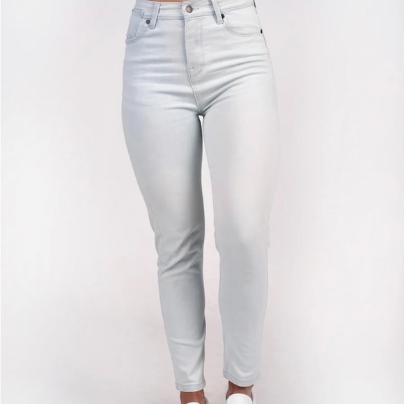 Barbell Apparel Fit Mom Jeans Stretch High Waist Light Washed Blue Size 33 - Picture 8 of 9